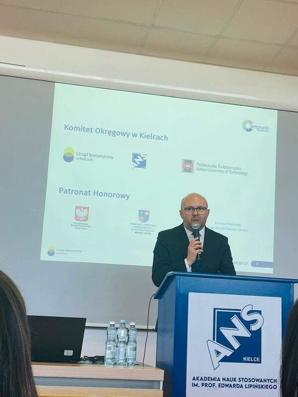 Powiększ obraz: Pierwszy etap Zawodów Centralnych X edycji Olimpiady Statystycznej